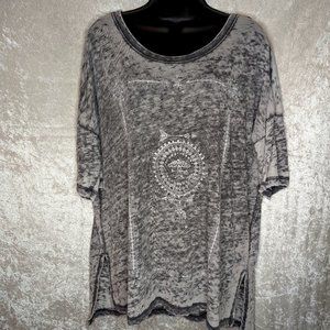 Tokyo Darling by Aeropostale Tee Large